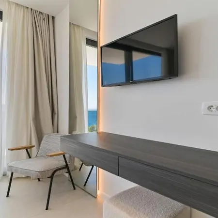 别墅 Olive - Five Bedroom With Terrace And Swimming Pool