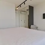 Olive - Five Bedroom With Terrace And Swimming Pool * Traù