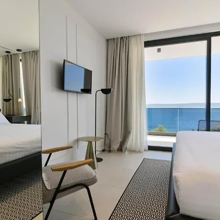 빌라 Olive - Five Bedroom With Terrace And Swimming Pool 트로기르