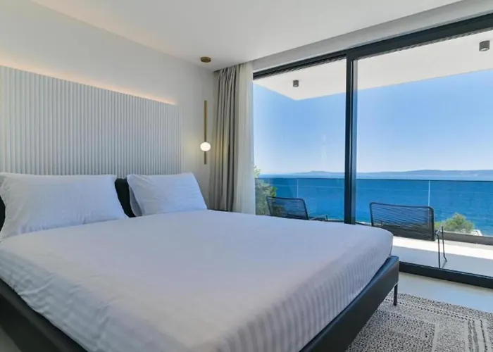 Olive - Five Bedroom With Terrace And Swimming Pool 别墅 特罗吉尔