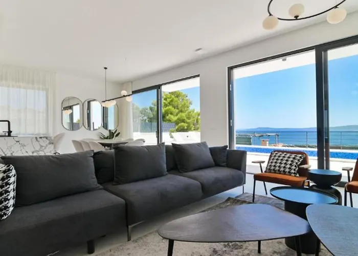 Olive - Five Bedroom With Terrace And Swimming Pool 别墅 *