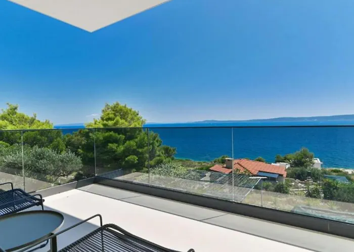 Olive - Five Bedroom With Terrace And Swimming Pool *